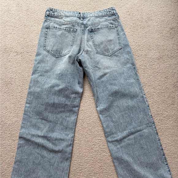 NEW Hollister Low-Rise Baggy Relaxed Leg Opening Jeans Jean Sz 6 28” Medium Wash - Picture 8 of 9